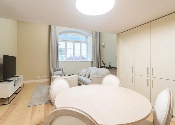 Flh Cais Sodre Trendy Duplex Apartment Lisbon