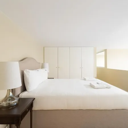 아파트 Flh Cais Sodre Trendy Duplex *